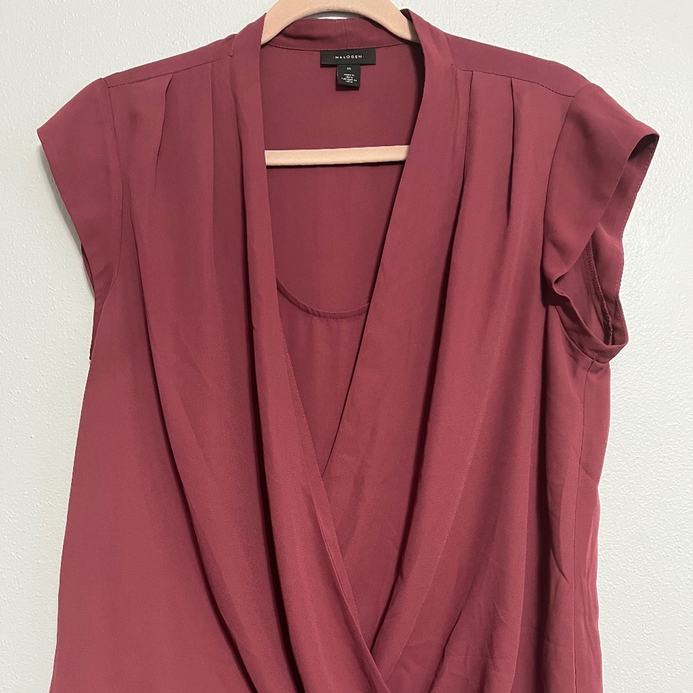 Halogen cap sleeve blouse Size M